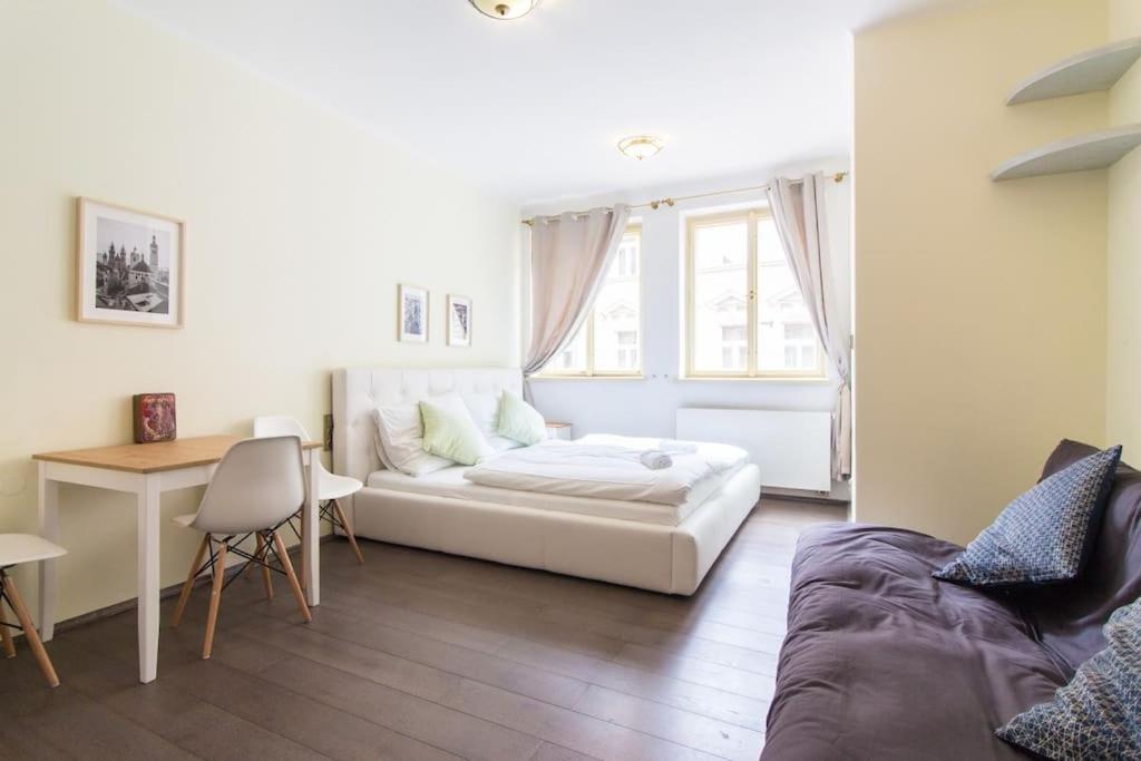 Appartement Charles Bridge Tower / Prague Castle View Extérieur photo