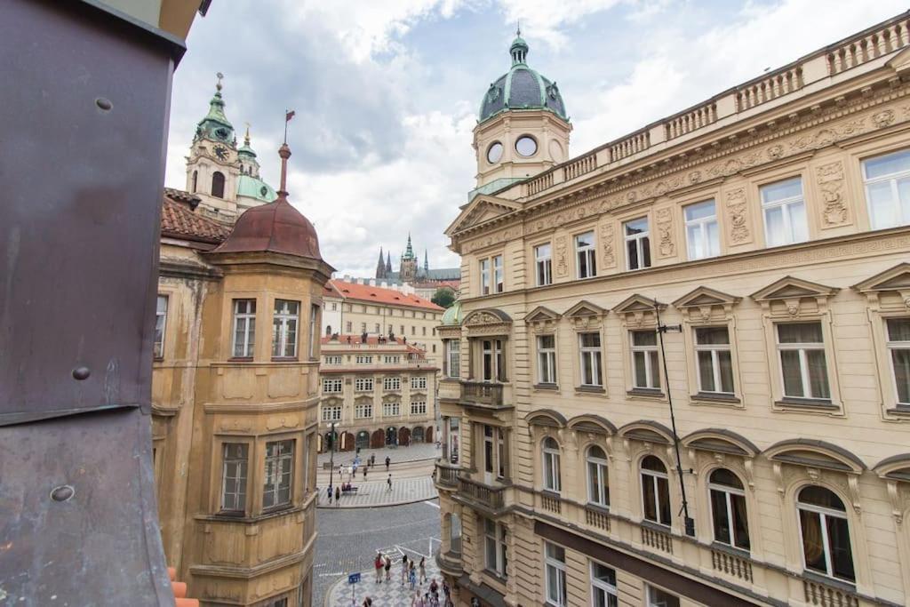 Appartement Charles Bridge Tower / Prague Castle View Extérieur photo